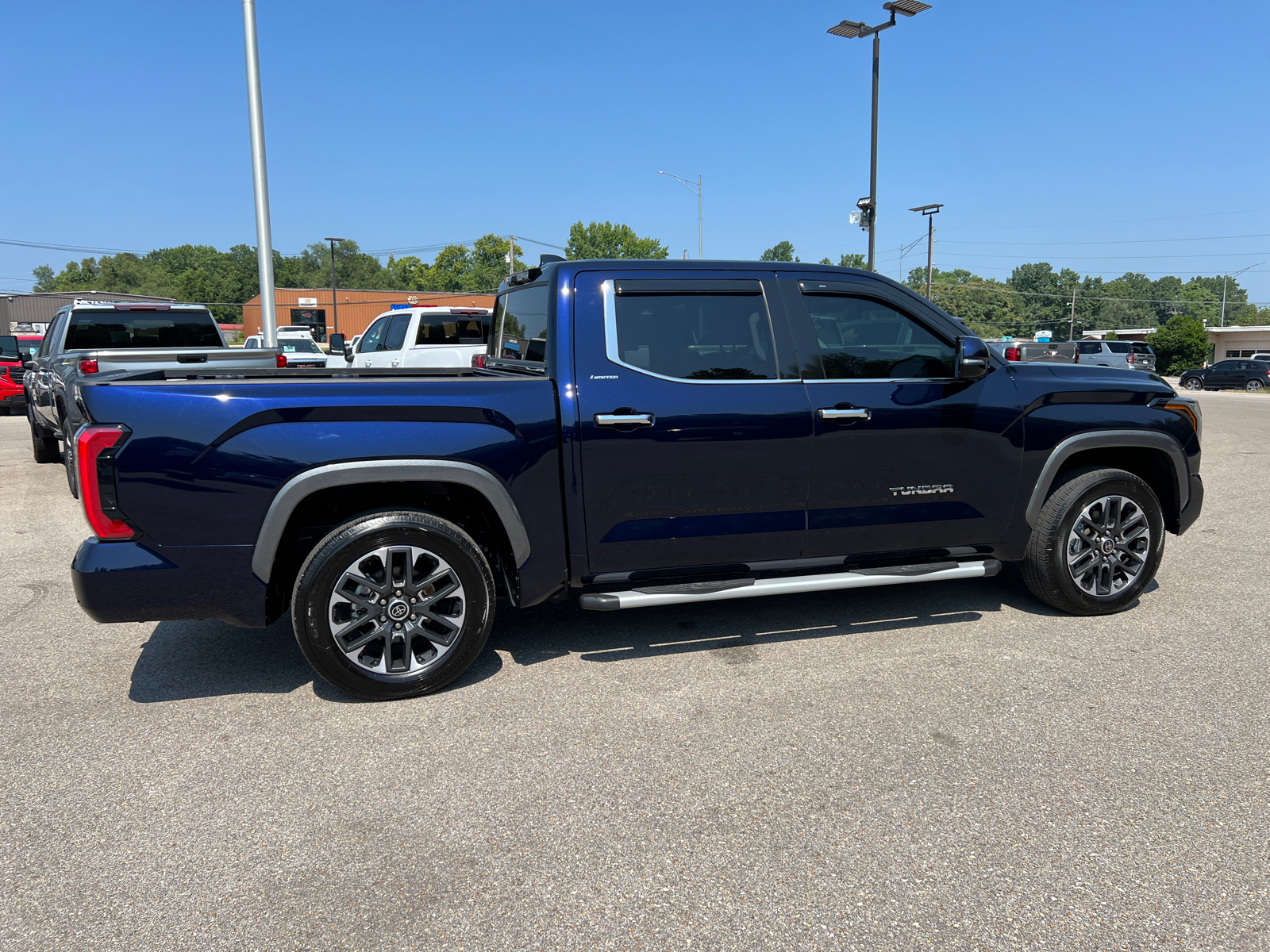 2023 Toyota Tundra 4WD Limited 13