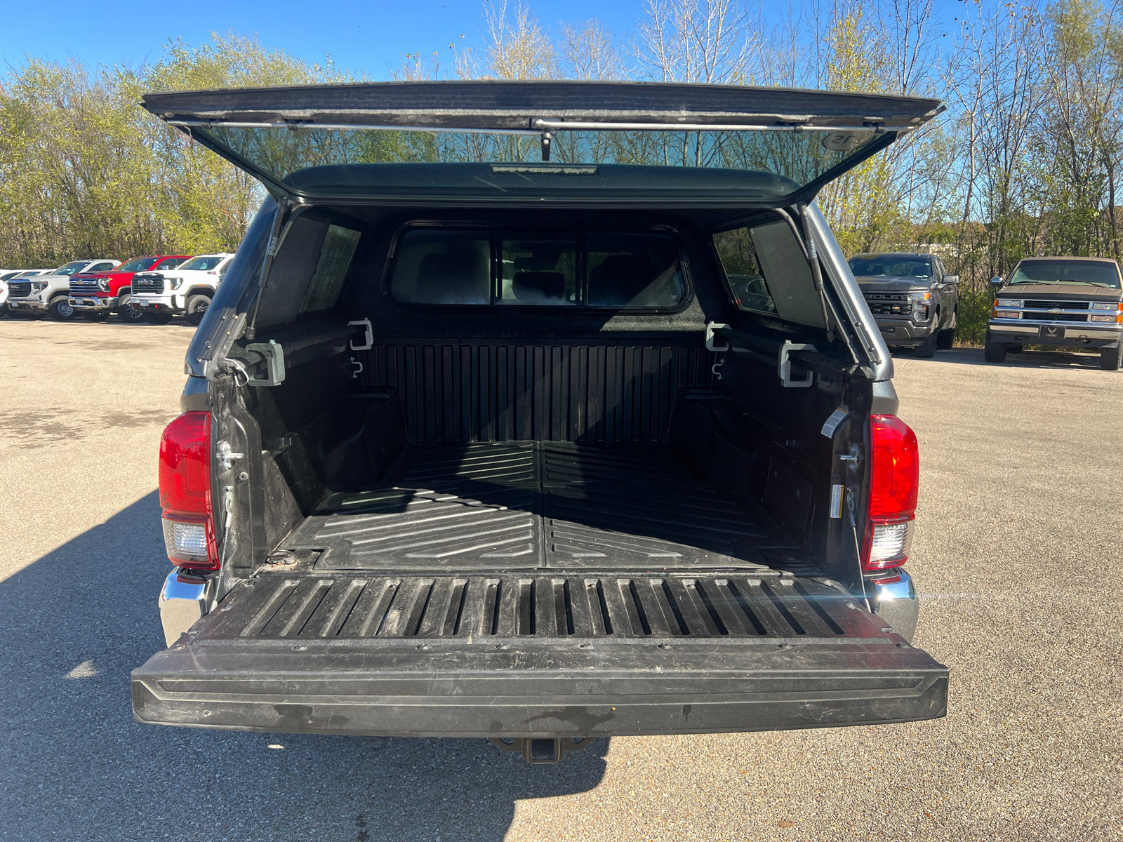 2022 Toyota Tacoma 4WD  13