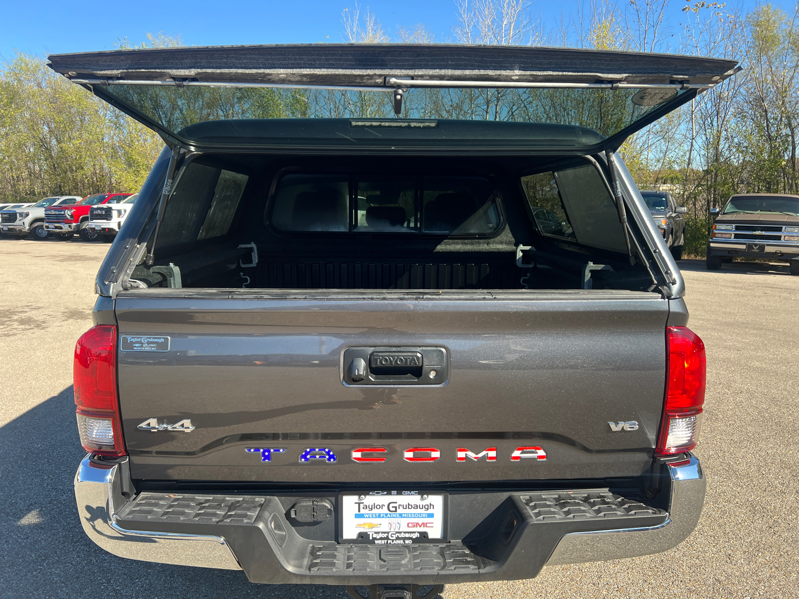 2022 Toyota Tacoma 4WD  14