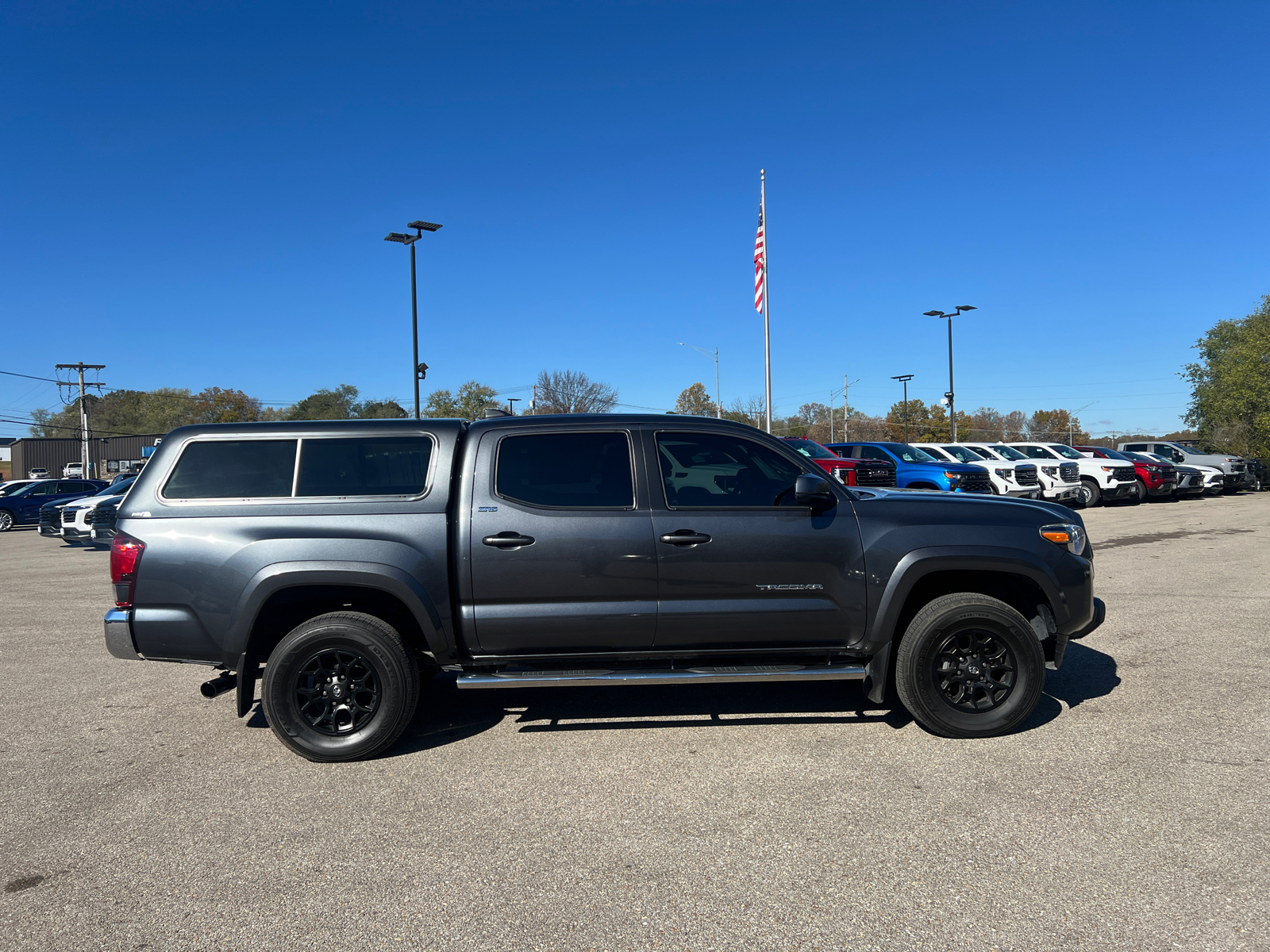 2022 Toyota Tacoma 4WD  16