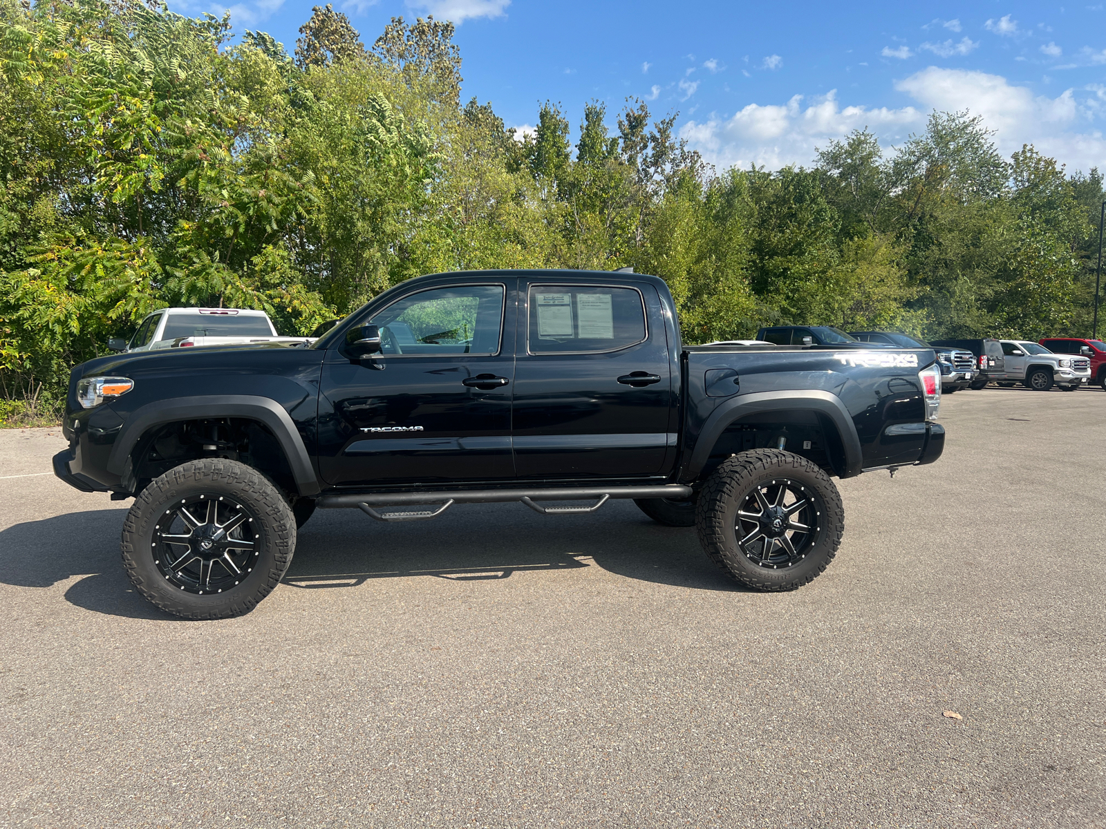 2021 Toyota Tacoma 4WD  8