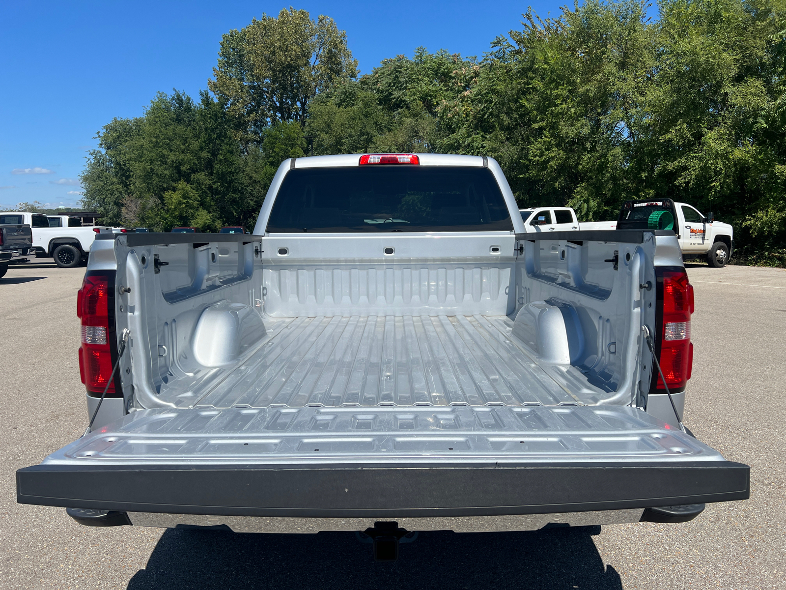 2016 GMC Sierra 1500 SLE 11