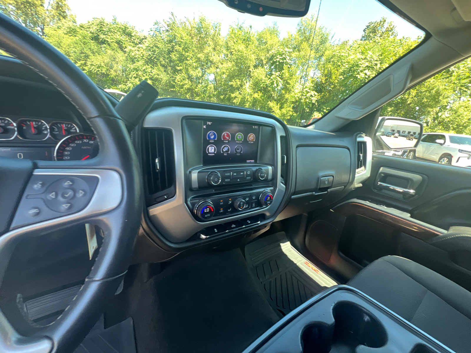 2016 GMC Sierra 1500 SLE 23