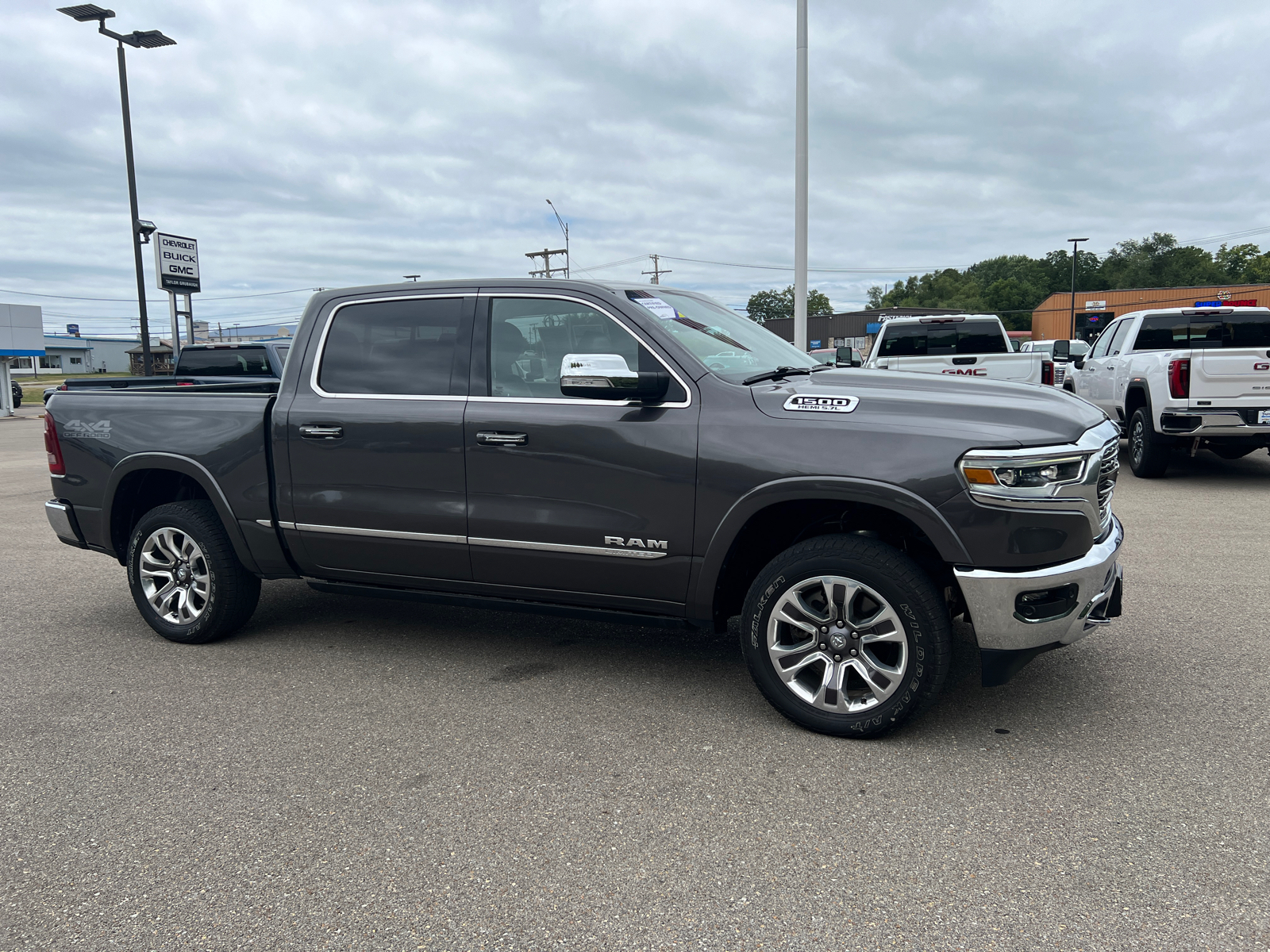 2022 Ram 1500 Limited 3