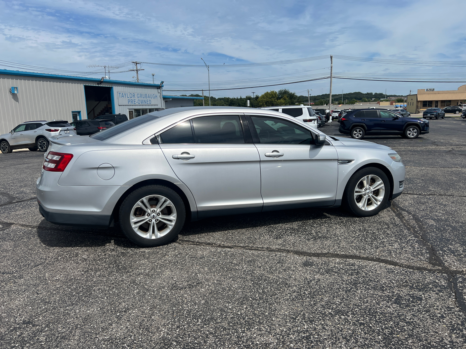 2013 Ford Taurus SEL 5