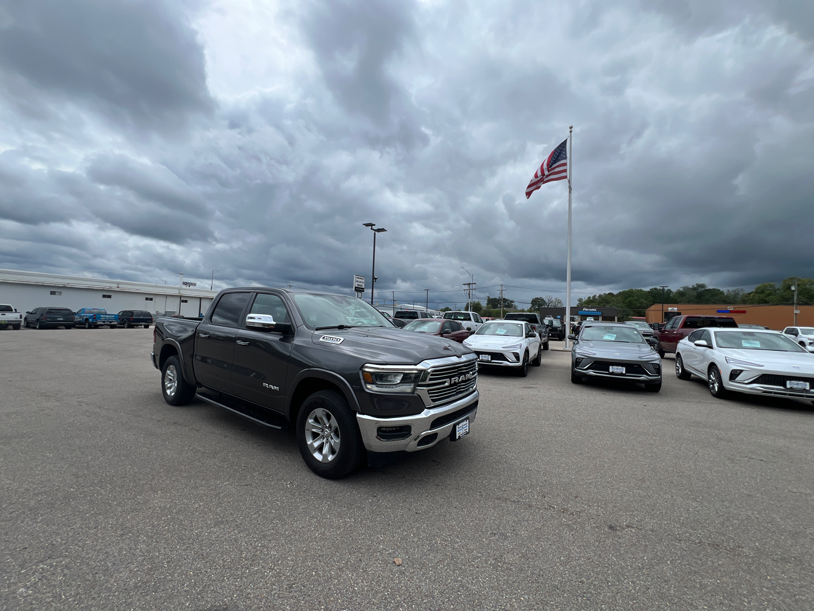 2022 Ram 1500 Laramie 2