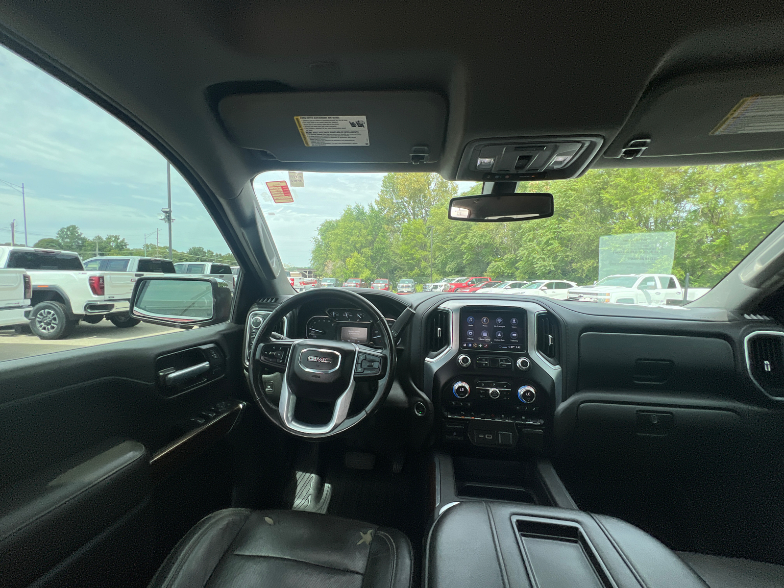 2020 GMC Sierra 1500 SLT 32