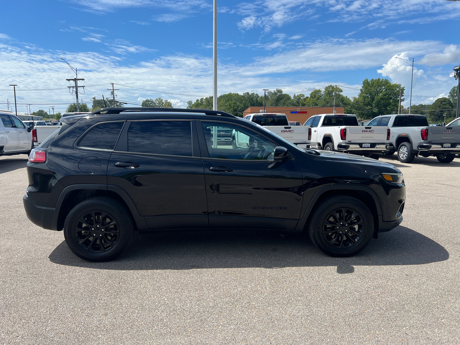 2023 Jeep Cherokee  15