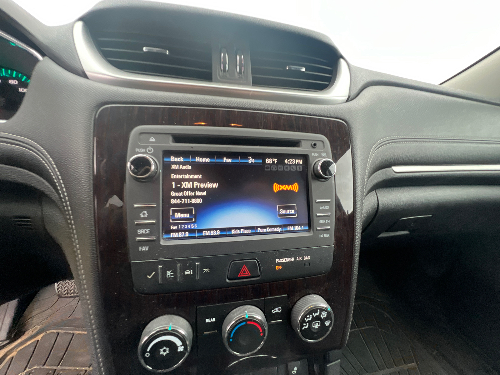 2017 Chevrolet Traverse LT 15