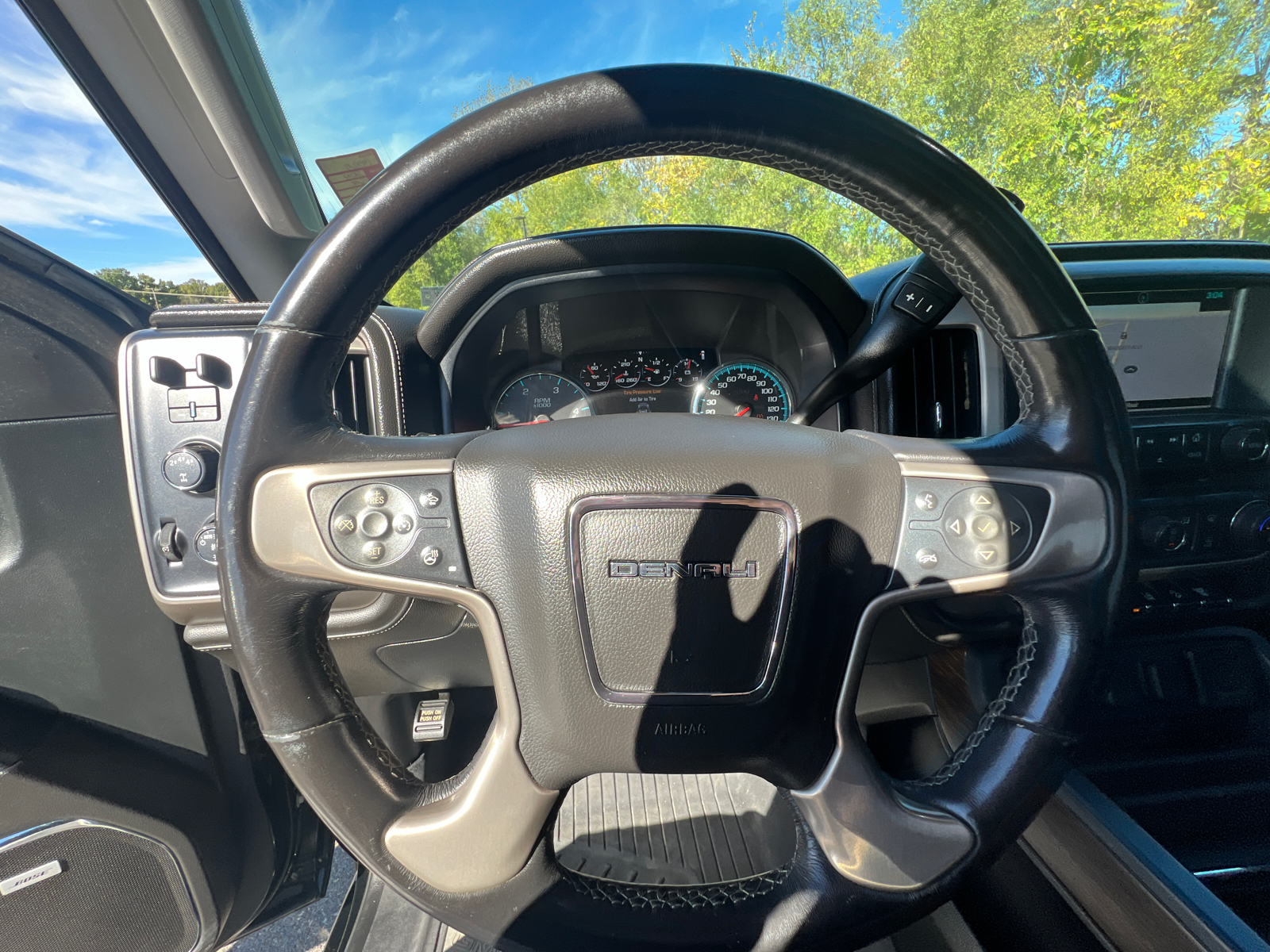 2019 GMC Sierra 2500HD Denali 21