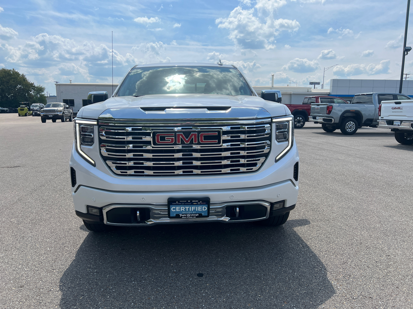 2023 GMC Sierra 1500 Denali 5