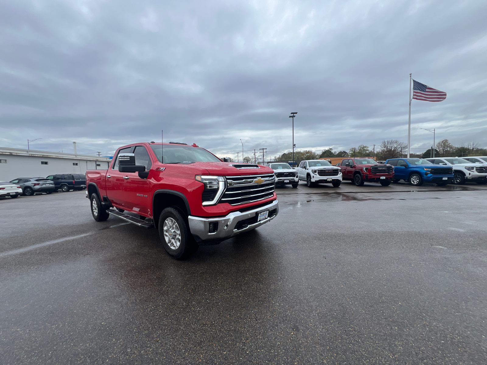 2024 Chevrolet Silverado 3500HD LTZ 2