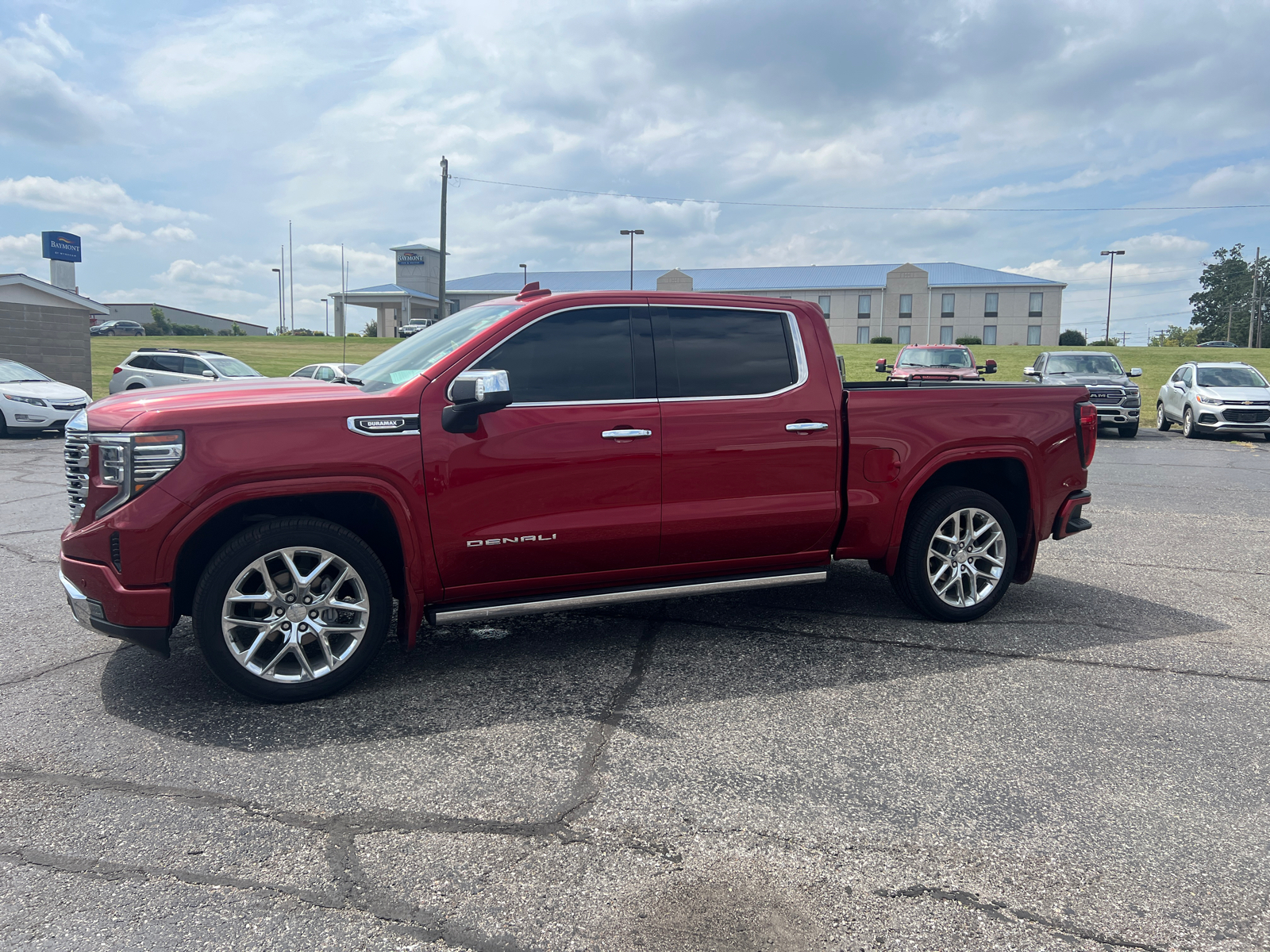 2022 GMC Sierra 1500 Denali 2