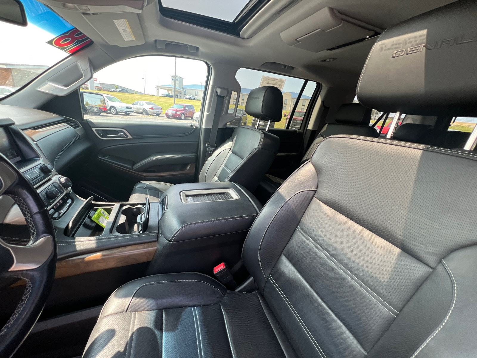 2018 GMC Yukon XL Denali 14