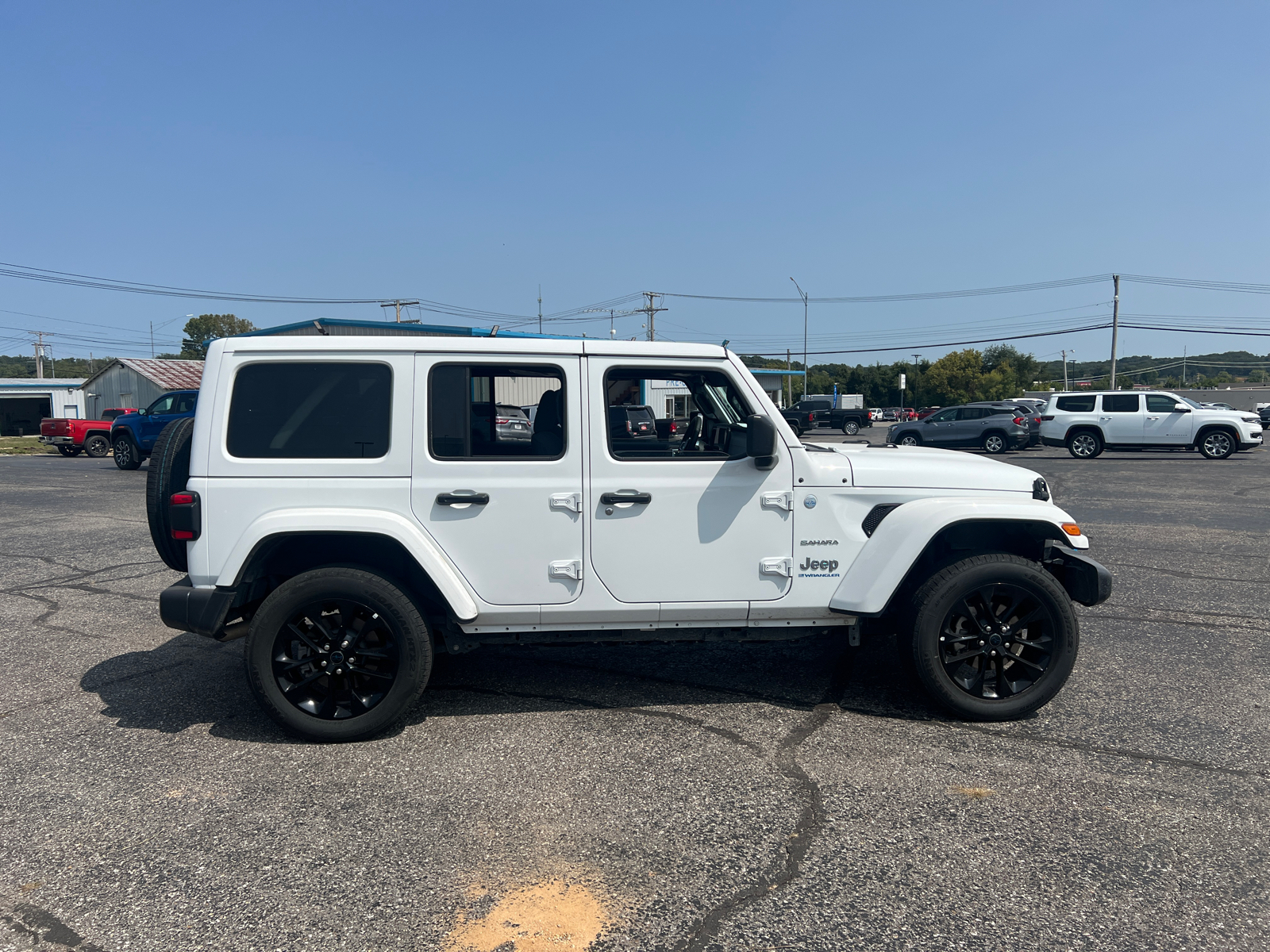 2024 Jeep Wrangler 4xe Sahara 7