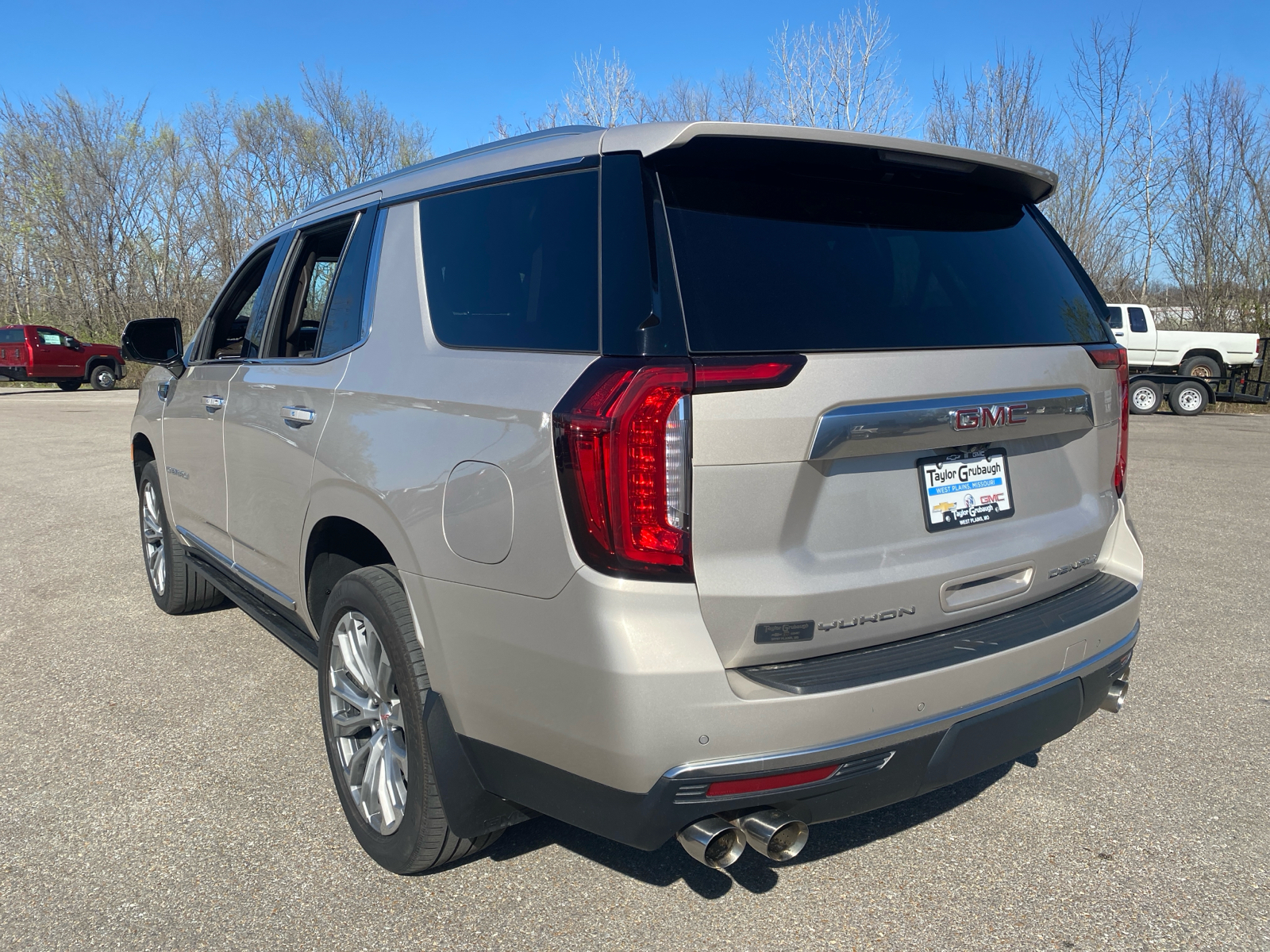 2021 GMC Yukon Denali 3