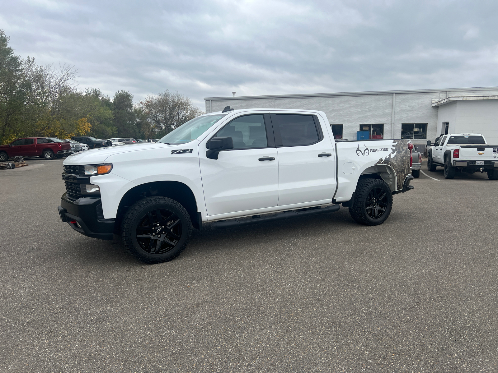 2021 Chevrolet Silverado 1500 Custom Trail Boss 6