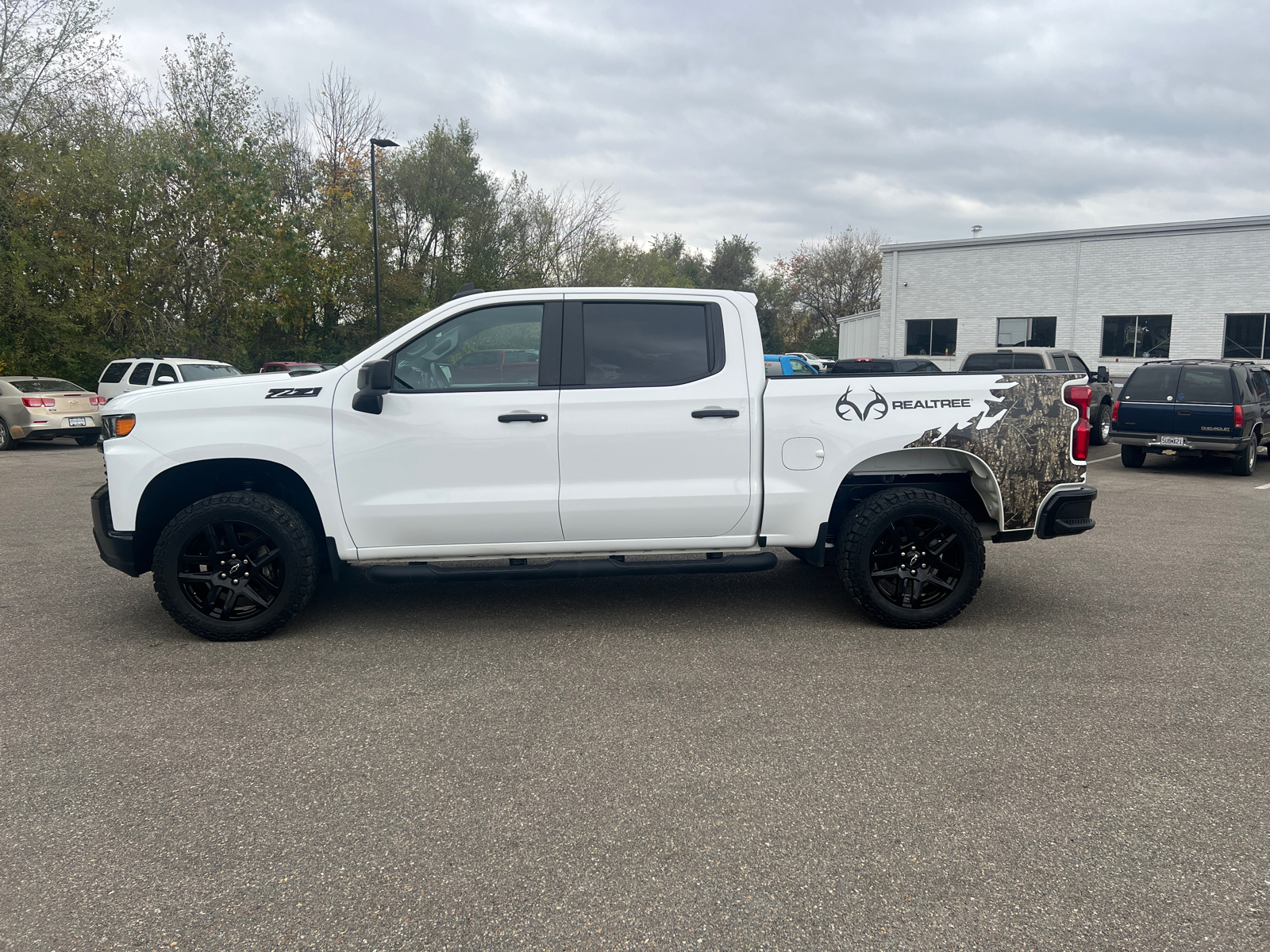 2021 Chevrolet Silverado 1500 Custom Trail Boss 7