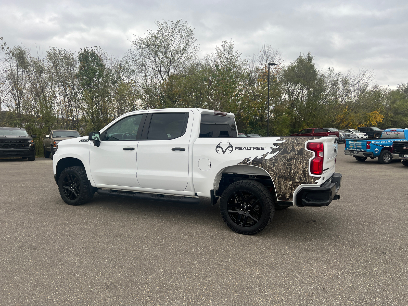 2021 Chevrolet Silverado 1500 Custom Trail Boss 9