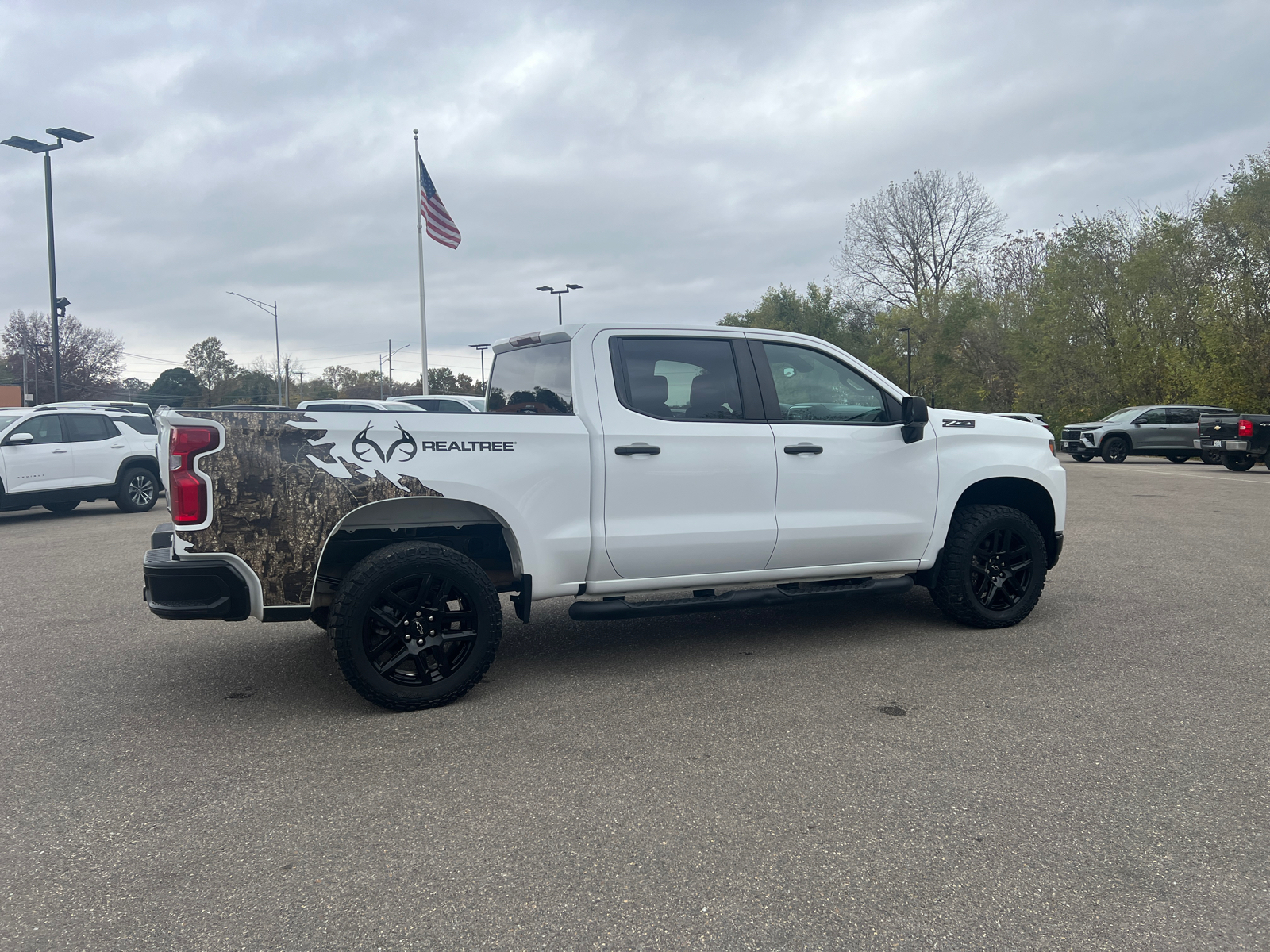 2021 Chevrolet Silverado 1500 Custom Trail Boss 14