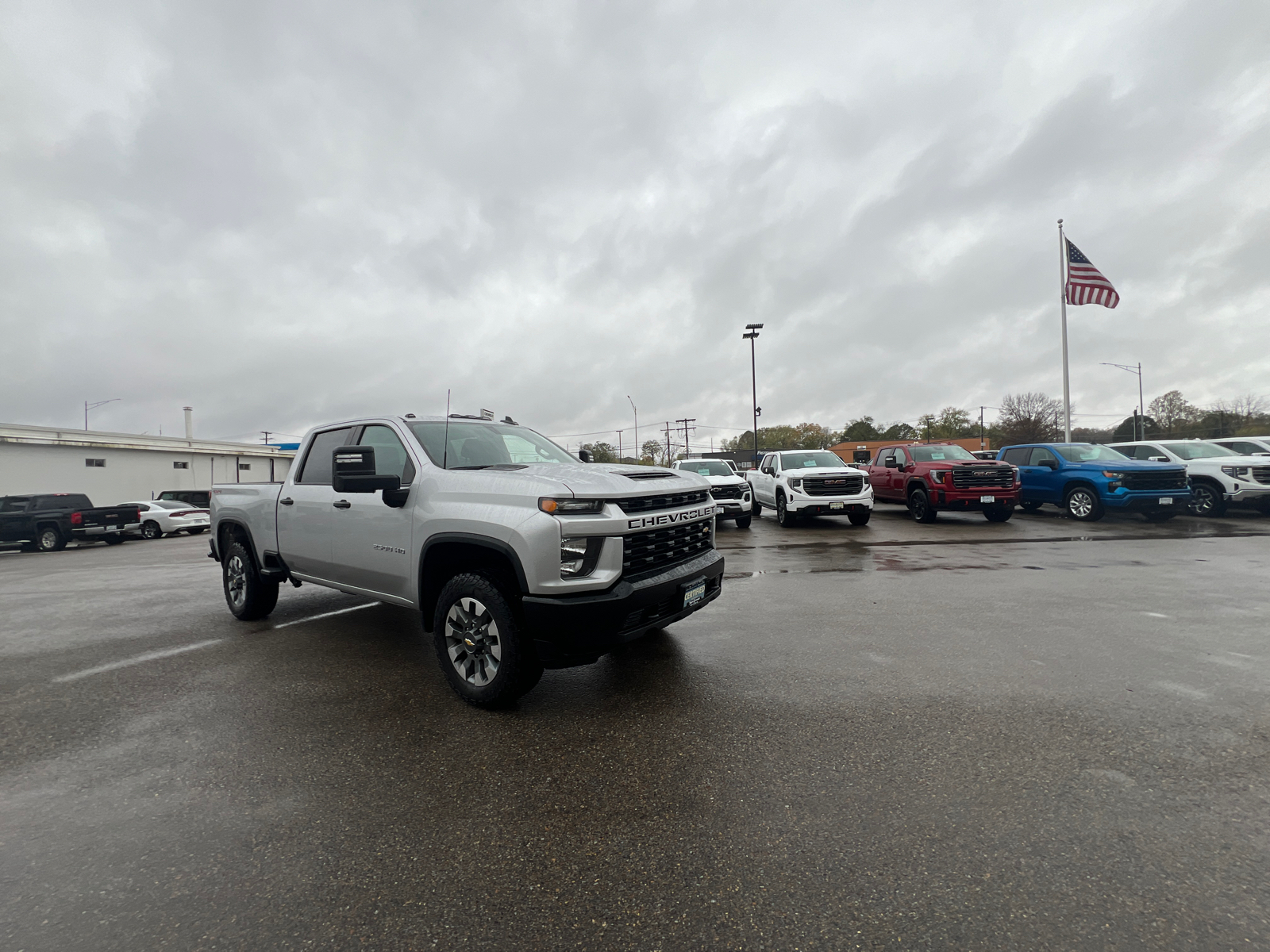 2023 Chevrolet Silverado 2500HD Custom 2