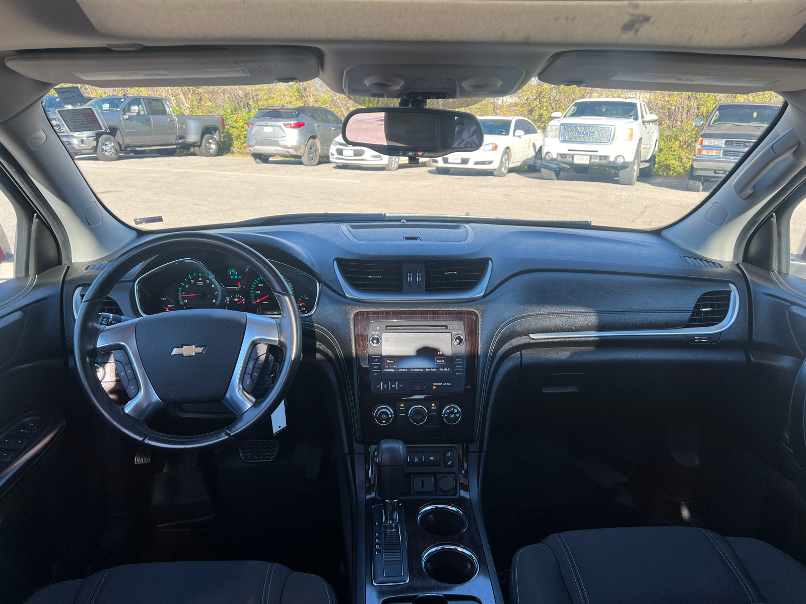 2016 Chevrolet Traverse LT 37