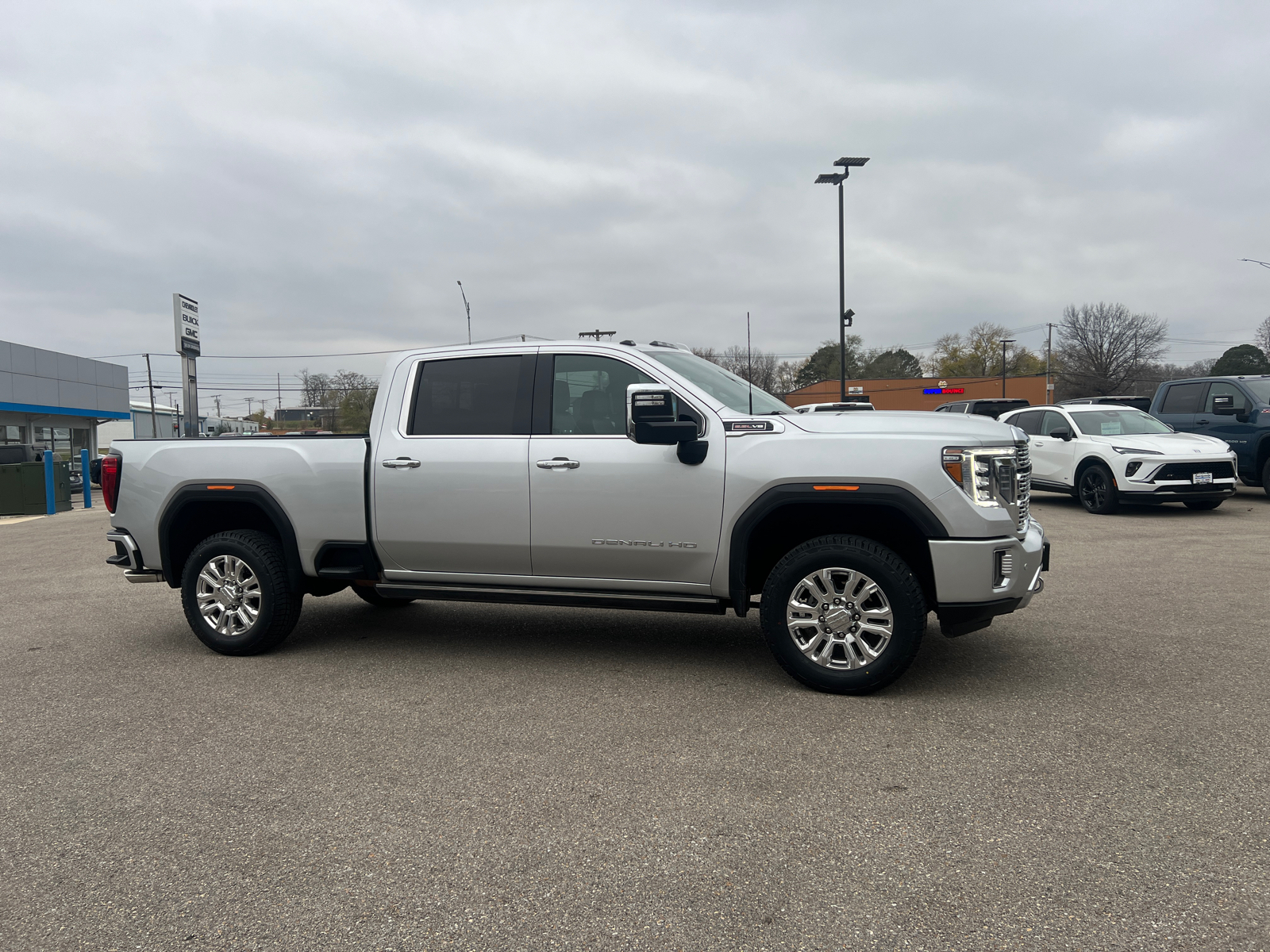 2022 GMC Sierra 2500HD Denali 3