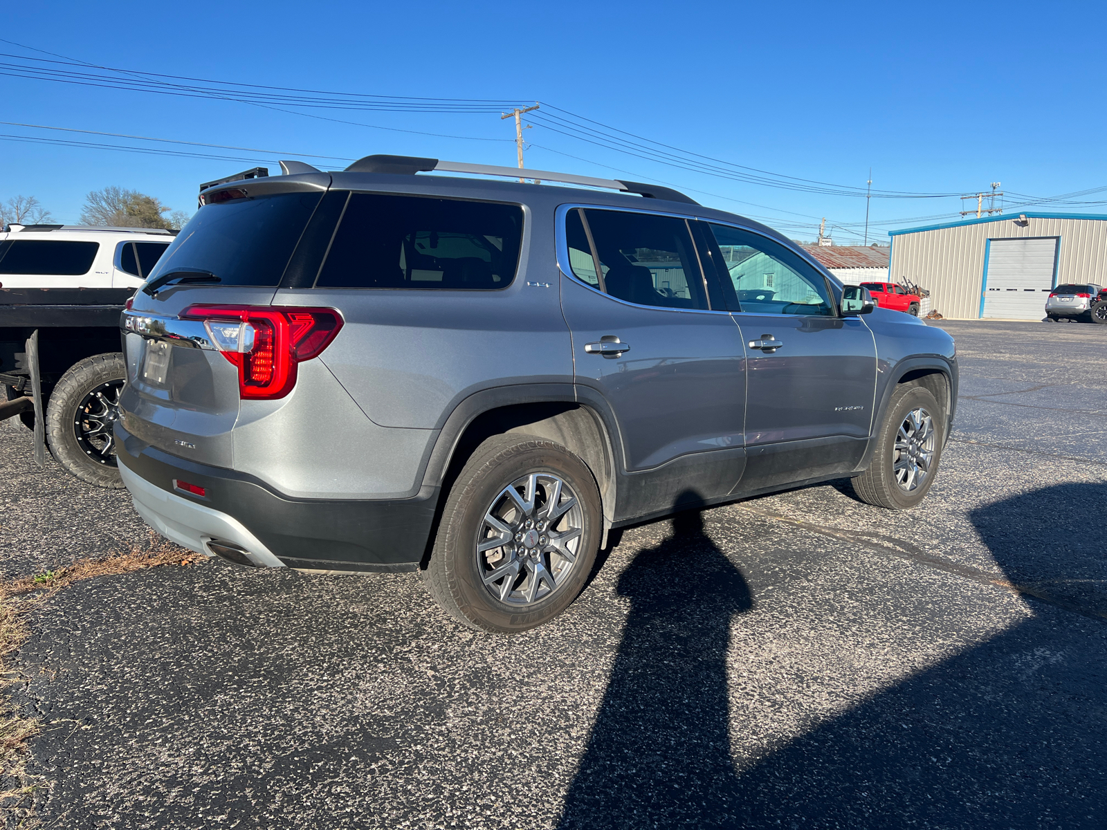 2023 GMC Acadia  3