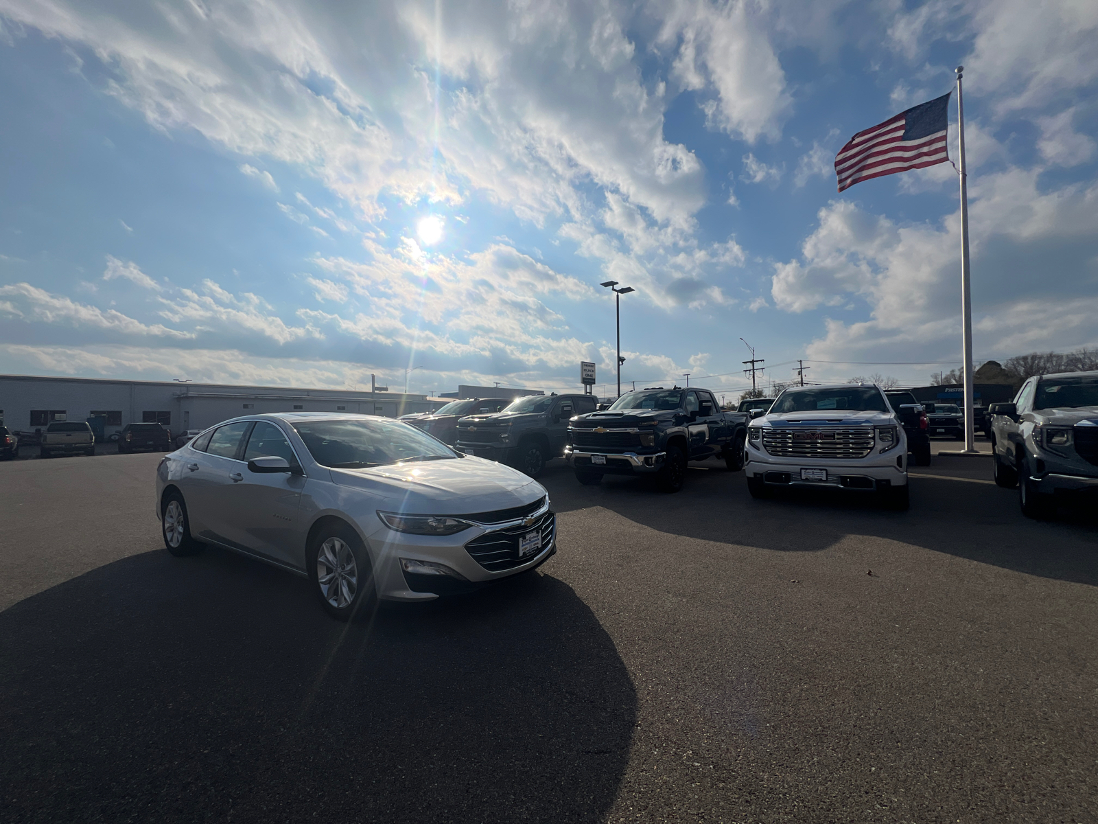 2022 Chevrolet Malibu LT 2