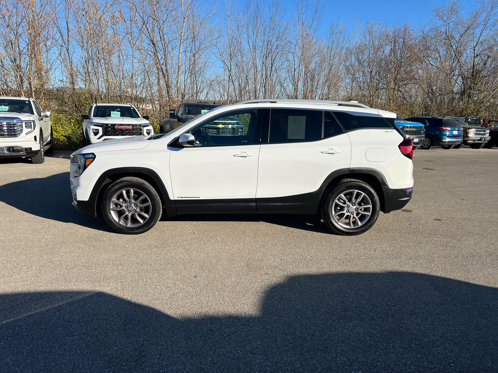 2023 GMC Terrain SLT 10