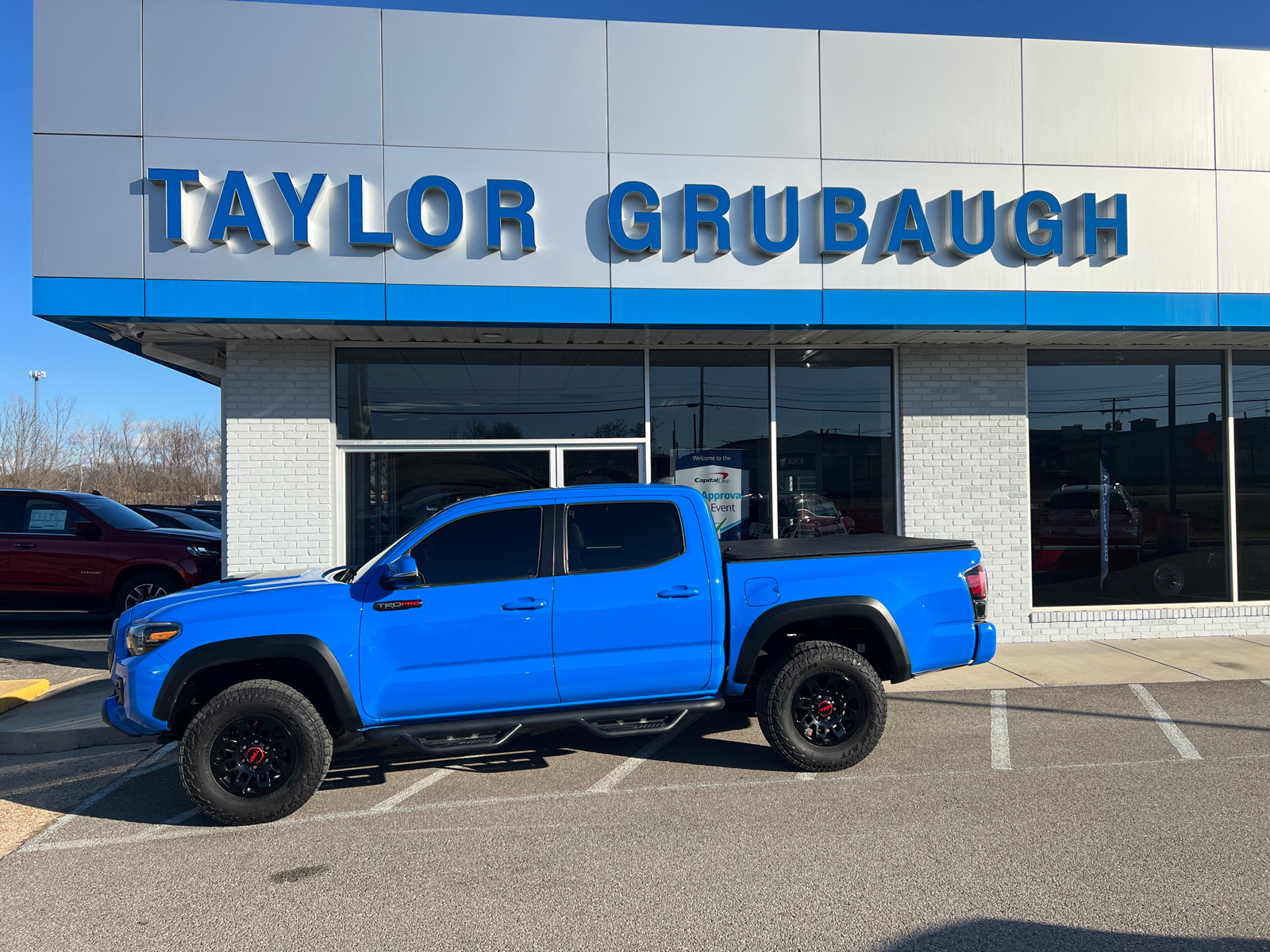 2019 Toyota Tacoma 4WD  1