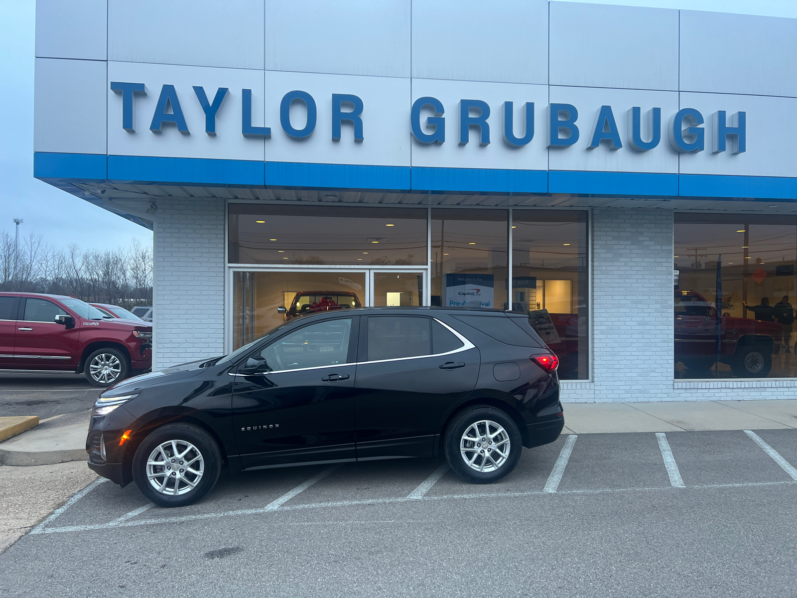 2023 Chevrolet Equinox LT 1