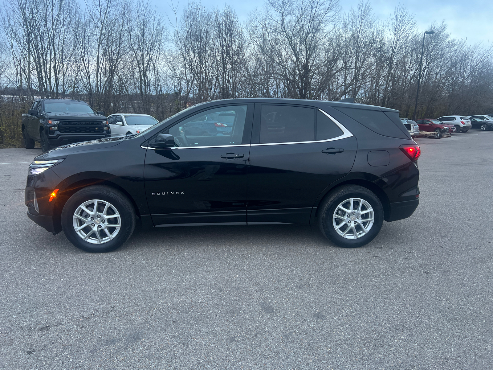 2023 Chevrolet Equinox LT 8