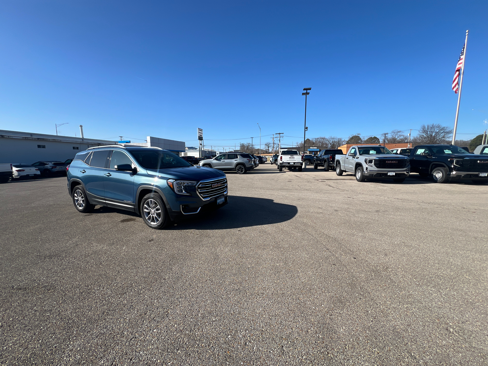 2024 GMC Terrain SLT 2