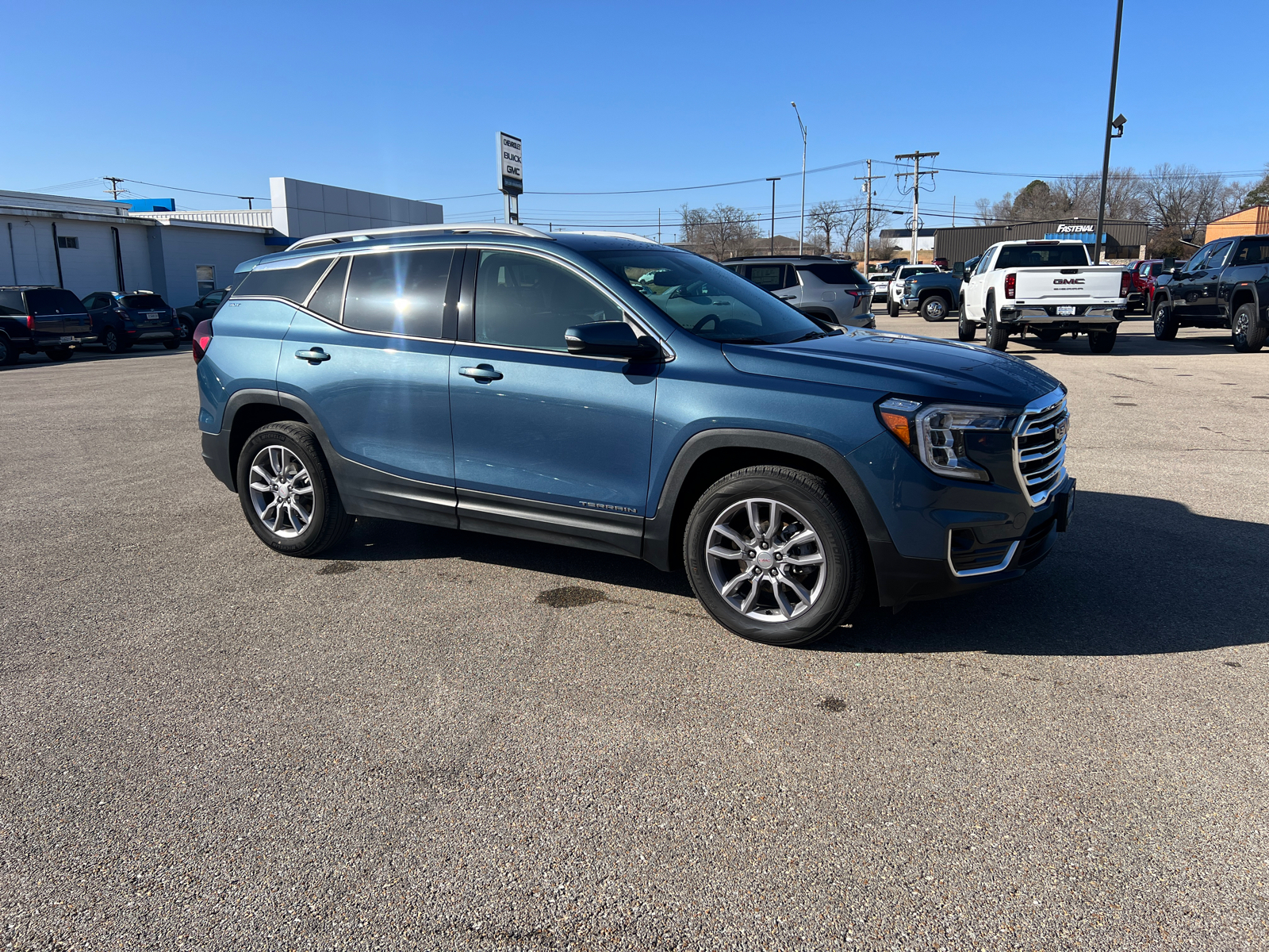 2024 GMC Terrain SLT 3