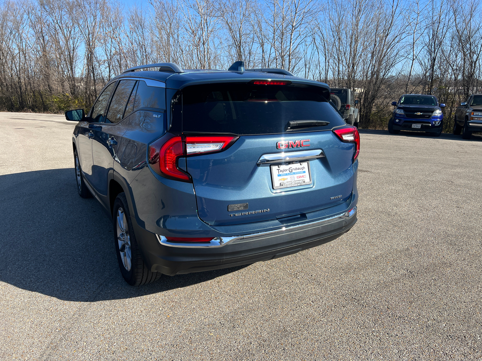 2024 GMC Terrain SLT 12