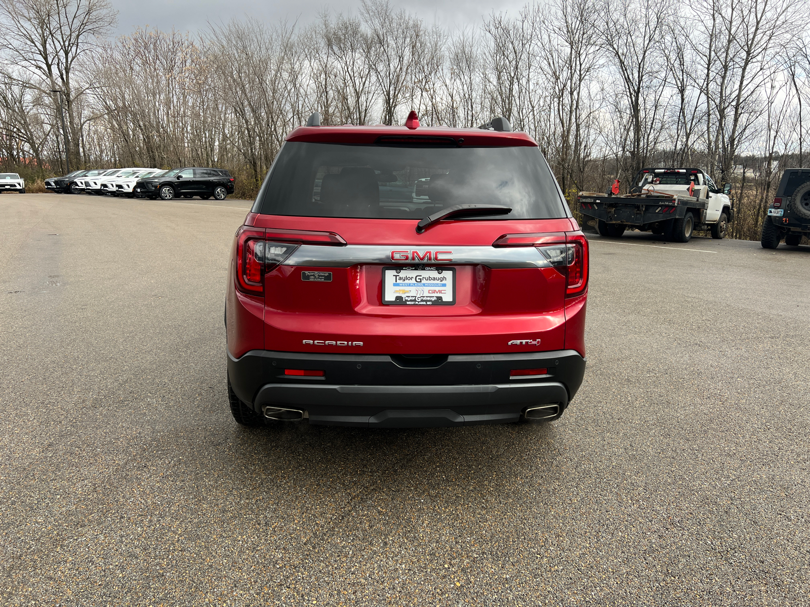 2022 GMC Acadia AT4 13