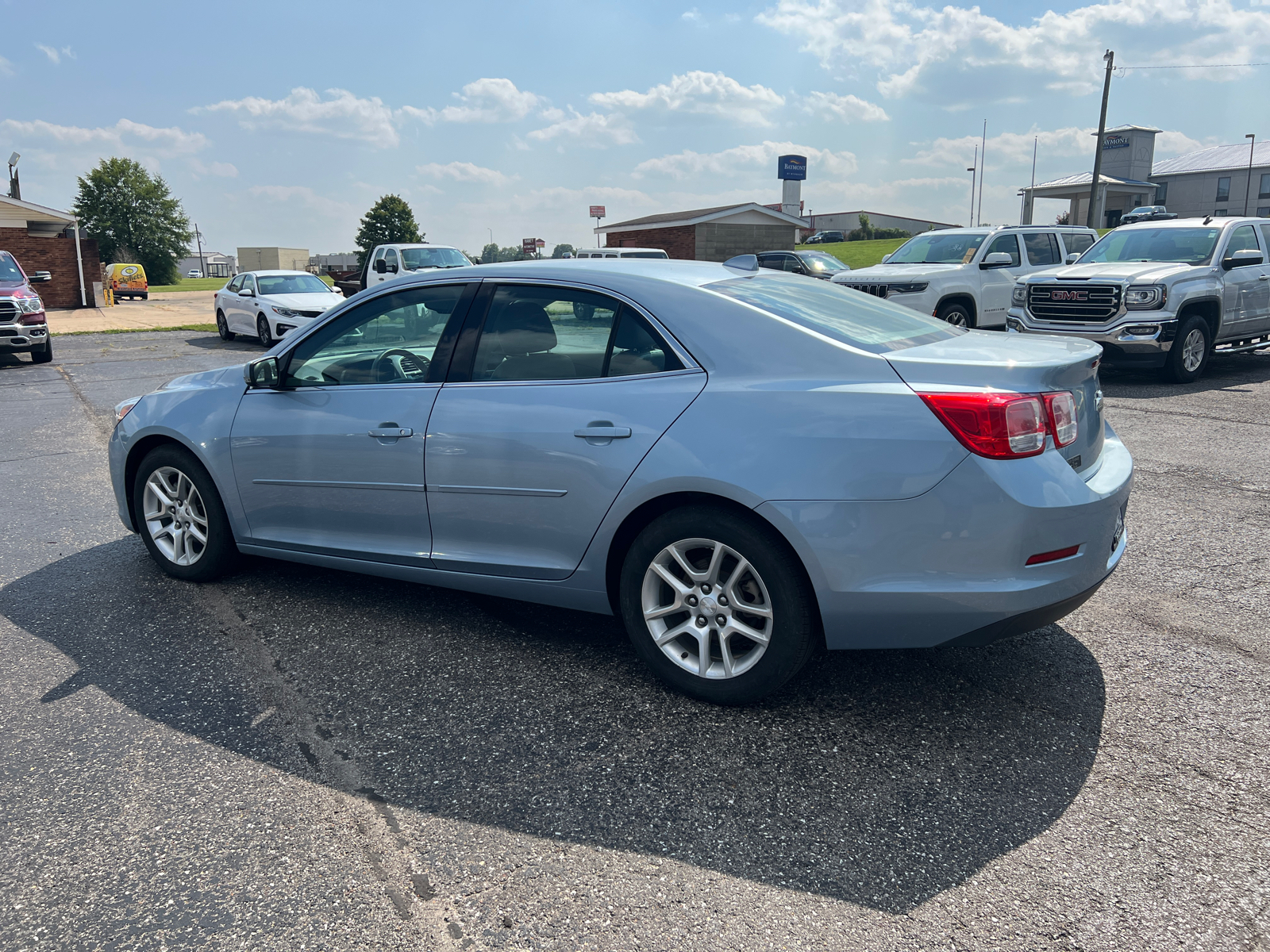 2013 Chevrolet Malibu  2