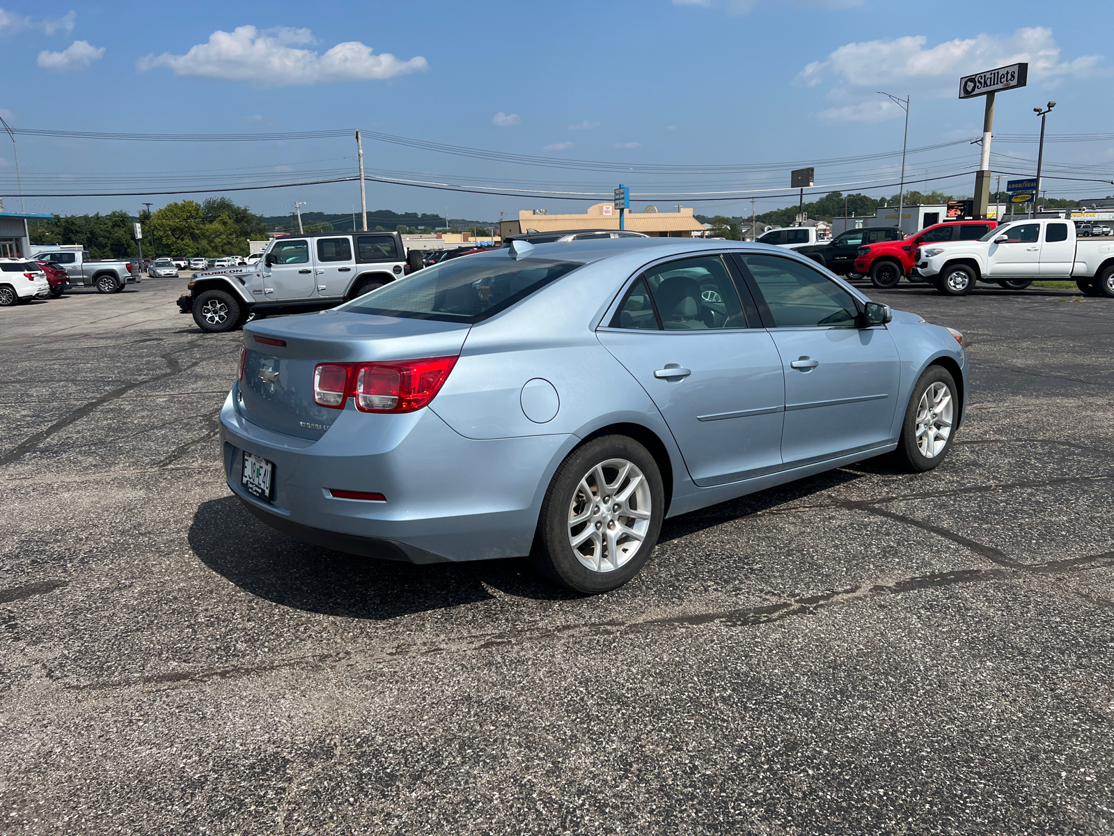 2013 Chevrolet Malibu  3