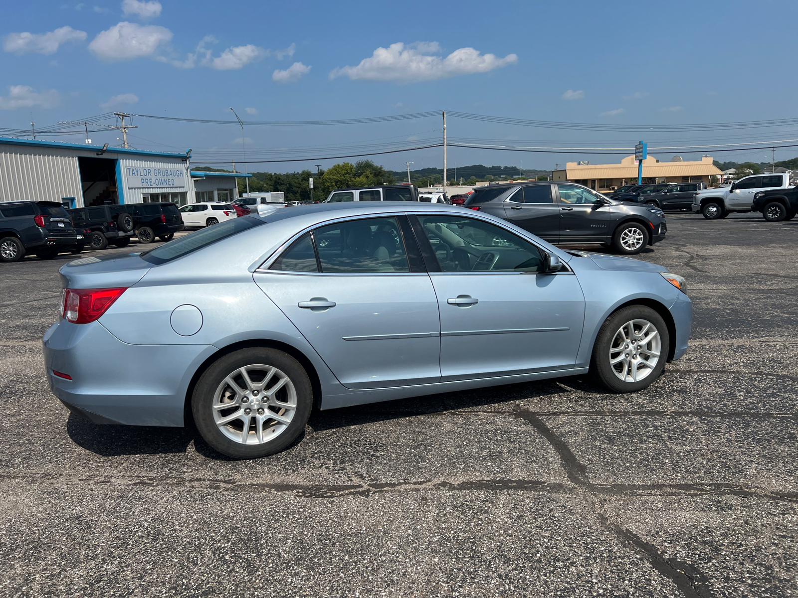 2013 Chevrolet Malibu  4