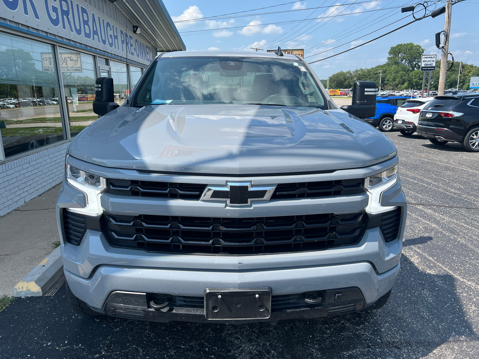 2024 Chevrolet Silverado 1500 RST 8