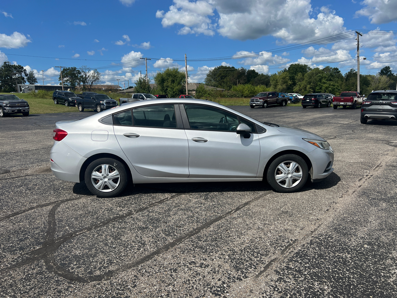 2016 Chevrolet Cruze LS 9