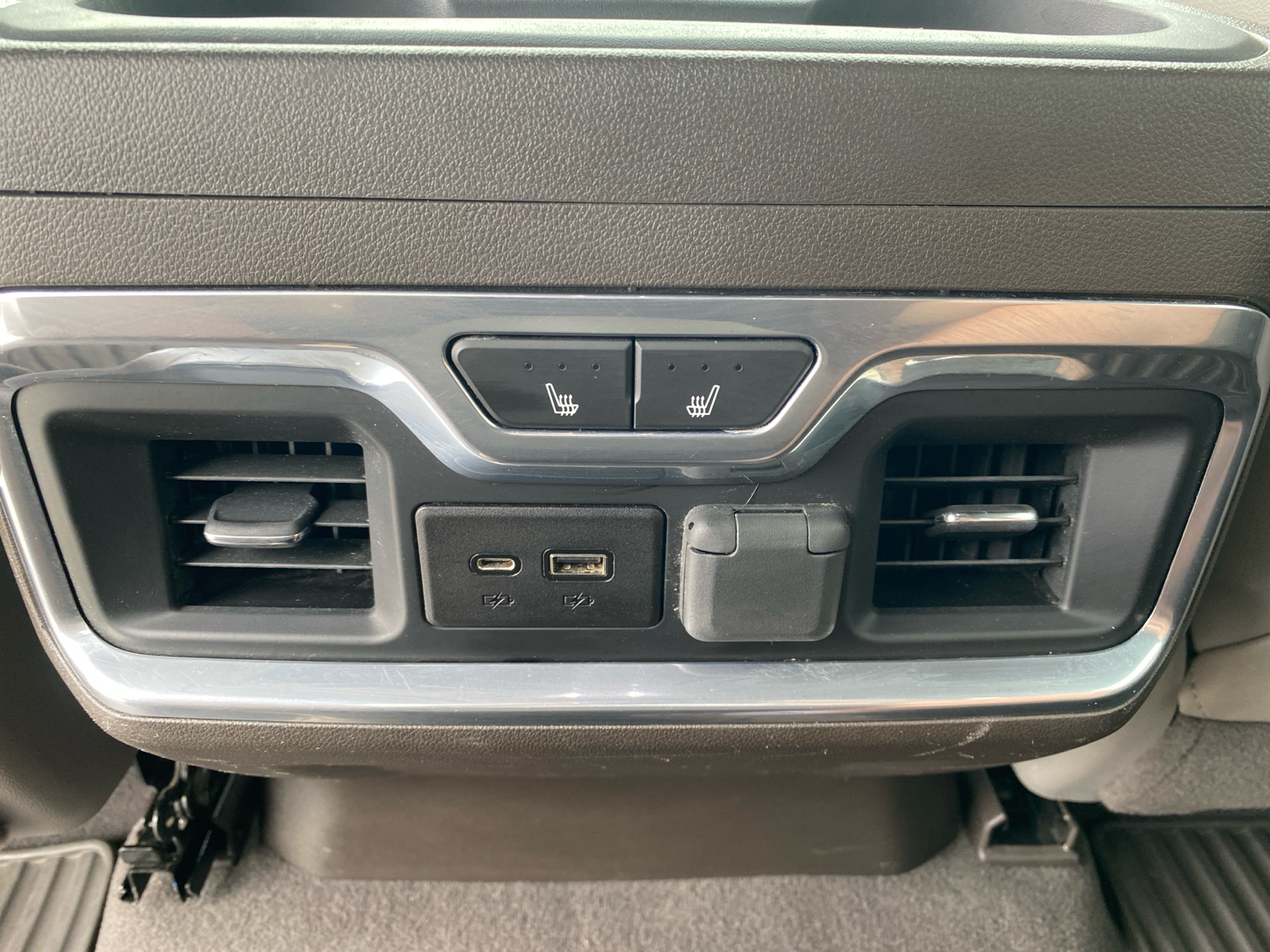 2019 Chevrolet Silverado 1500 LTZ 14