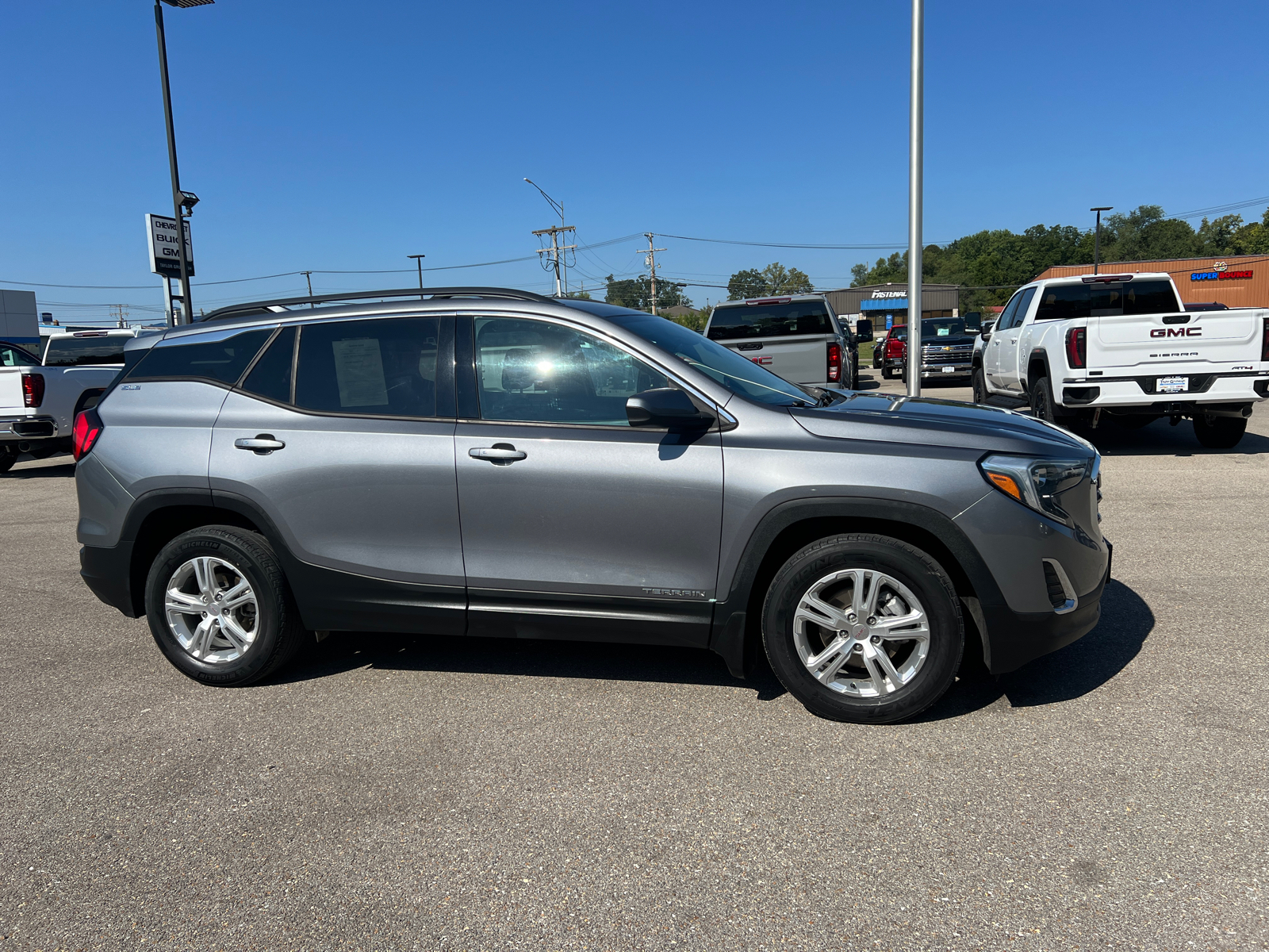 2020 GMC Terrain SLE 3