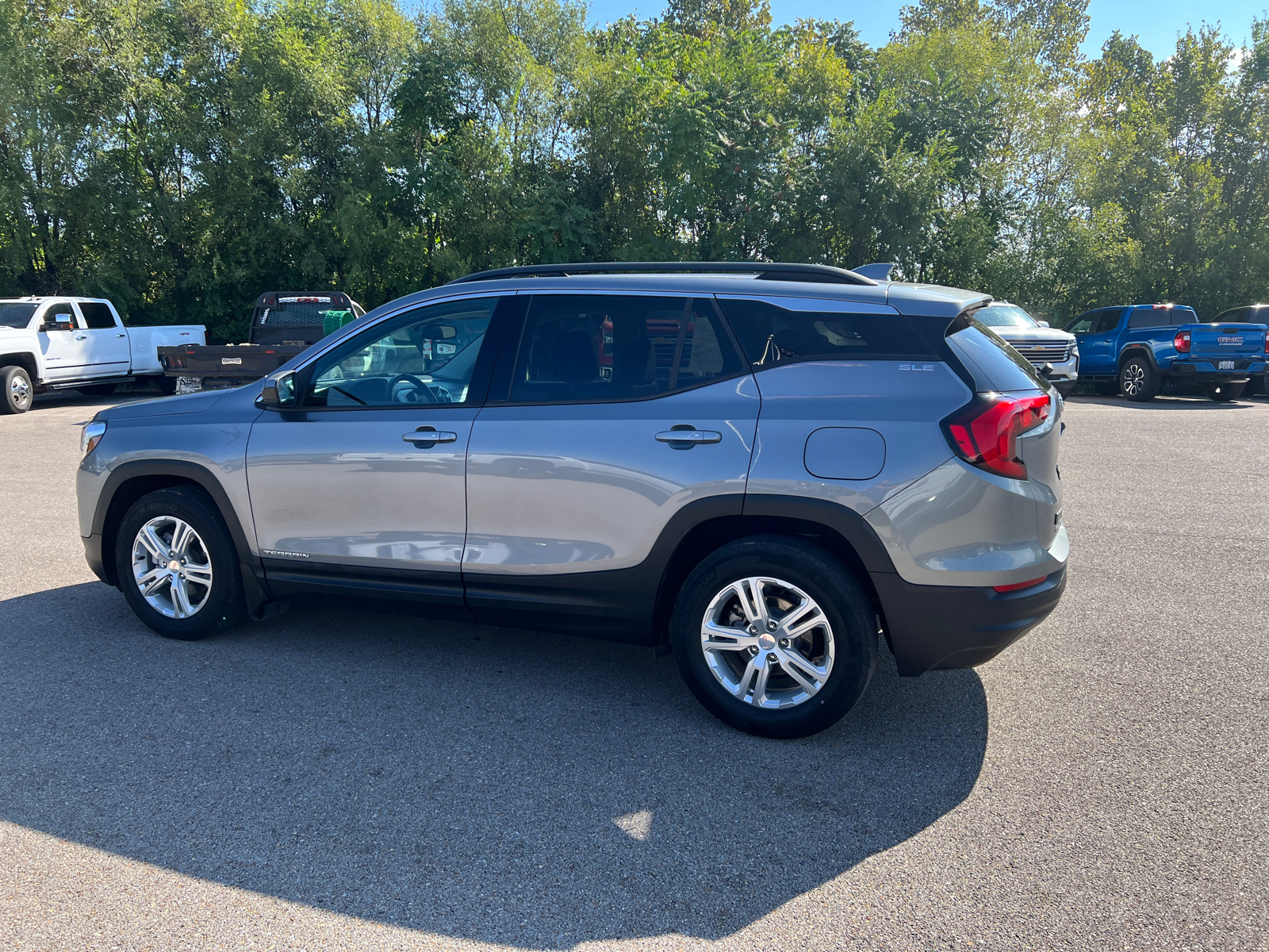 2020 GMC Terrain SLE 9