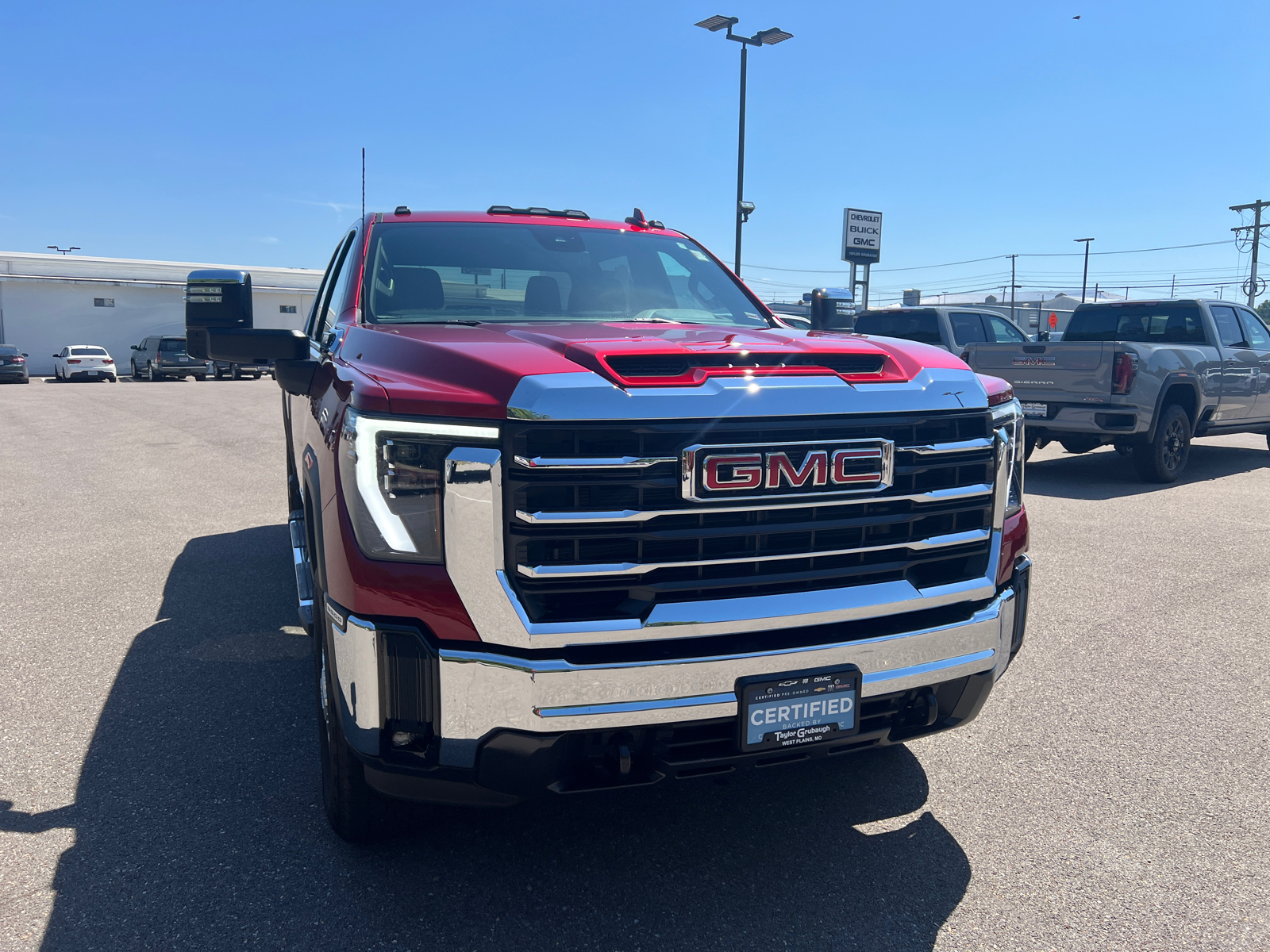 2024 GMC Sierra 3500HD SLT 3