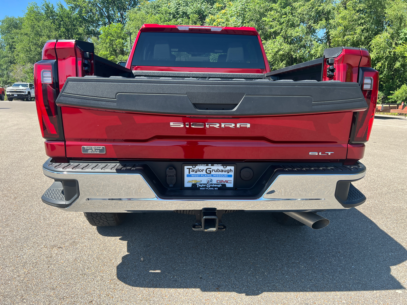 2024 GMC Sierra 3500HD SLT 12