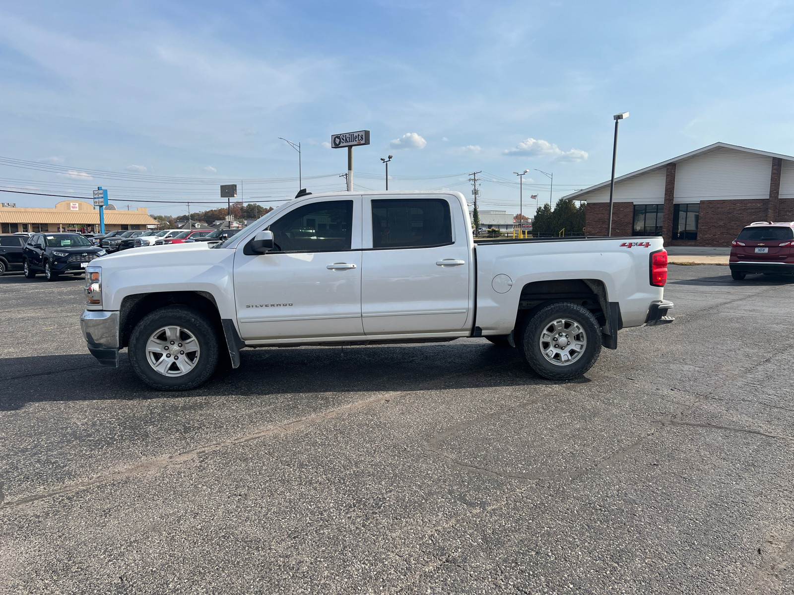 2018 Chevrolet Silverado 1500 LT 4