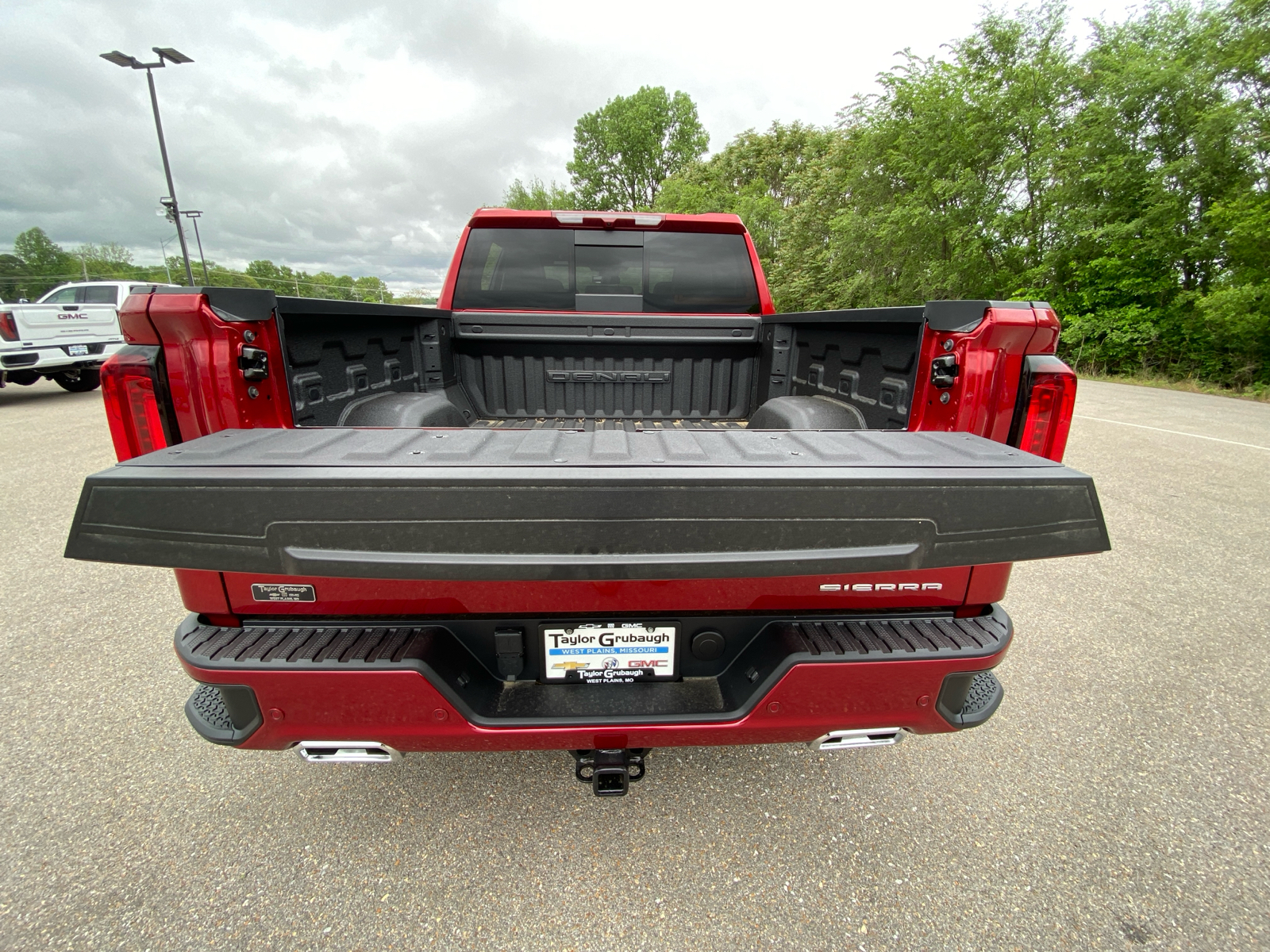 2024 GMC Sierra 1500 Denali 8