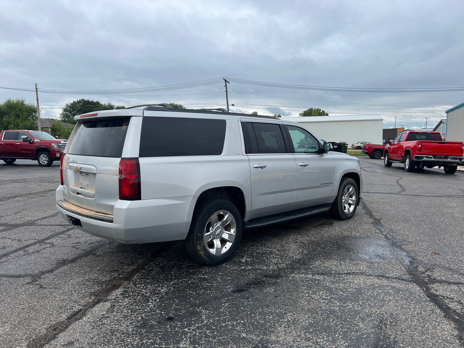 2020 Chevrolet Suburban LT 6